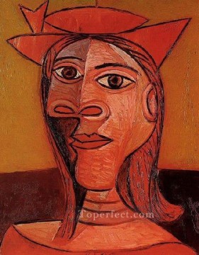 パブロ・ピカソ Painting - ドラ・マールの帽子をかぶった女性 1938年 パブロ・ピカソ
